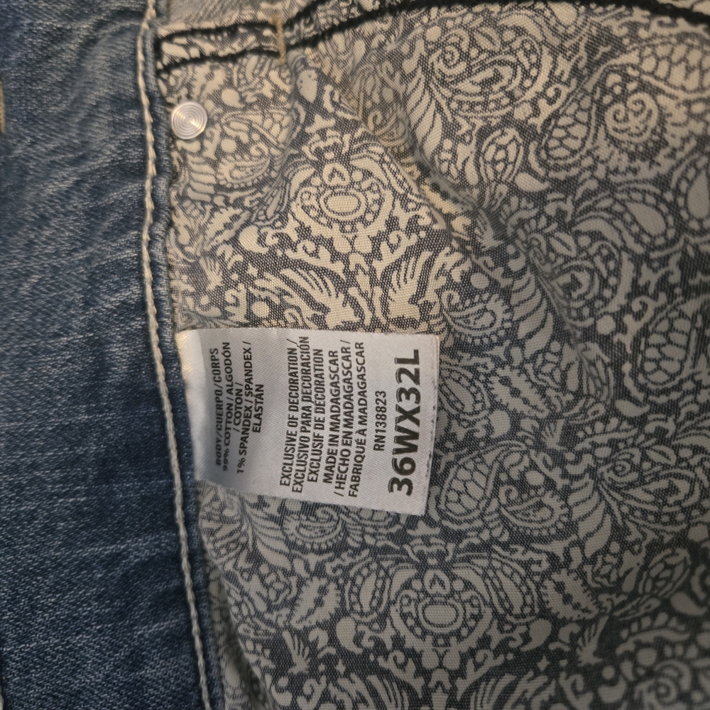 Blue Ornate Patterned Medium Wash Jeans